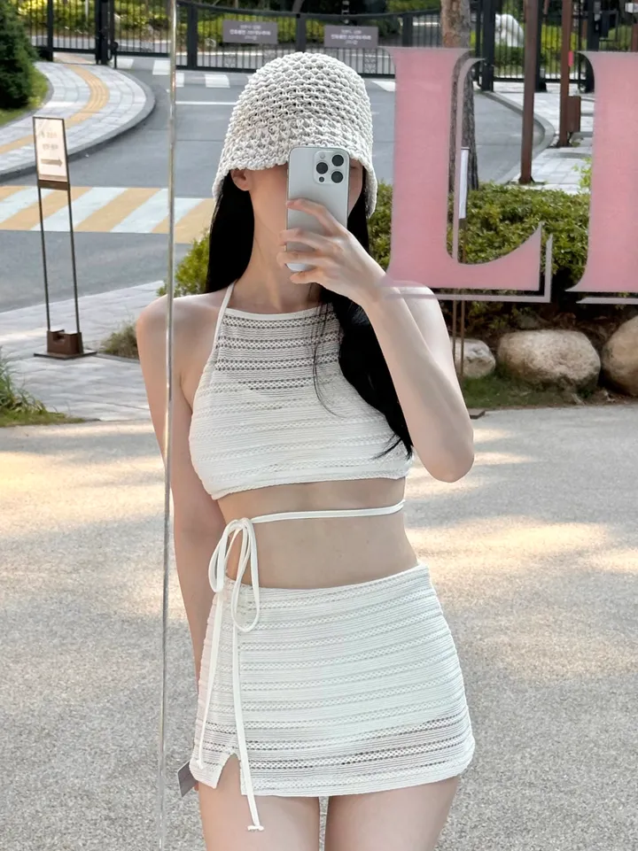 [당일🤍/수영복세트] 하우스 펀칭 홀터 비키니 스윔웨어 비치웨어(2pcs) 상세 이미지 3