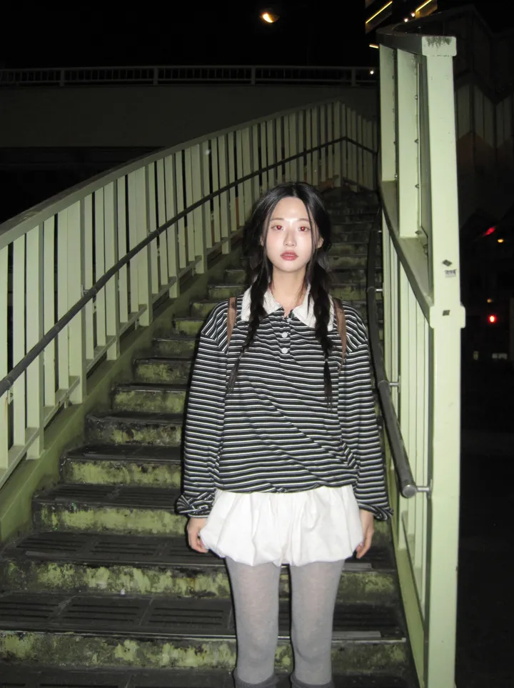 미니 스커트 모델 착용 이미지-S1L40