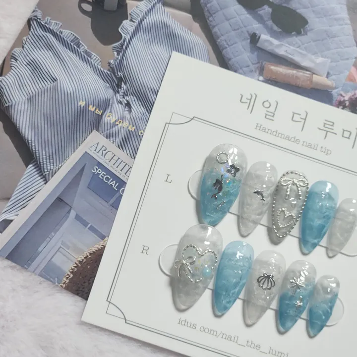 상품 썸네일