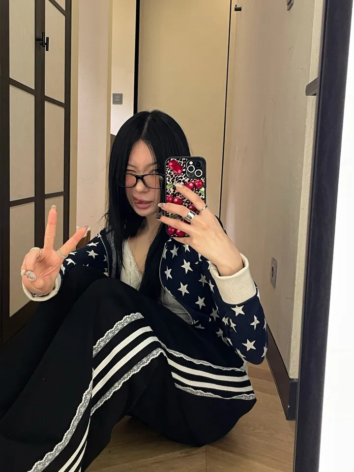 [MD소장/인기상품] y2k star pattern slim crop hood zip-up / y2k 별 스타 패턴 슬림 크롭 후드 집업 상세 이미지 30