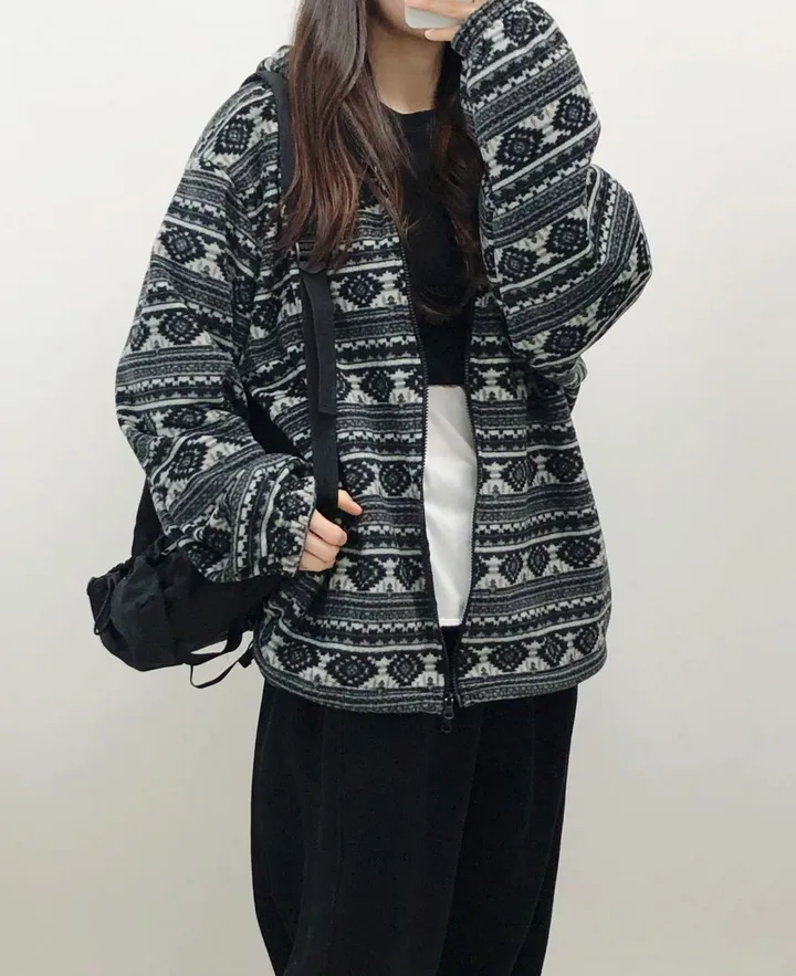[유니크] 오버핏 후리스 투웨이 집업 후드 상세 이미지 5
