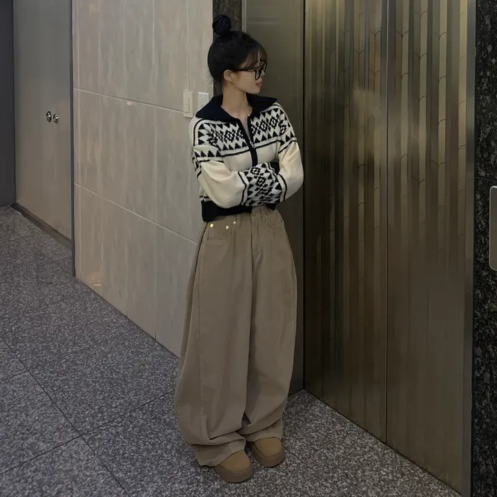 [노르딕🩶] 자가드 투웨이 배색 카라 니트집업 크롭가디건 상세 이미지 6