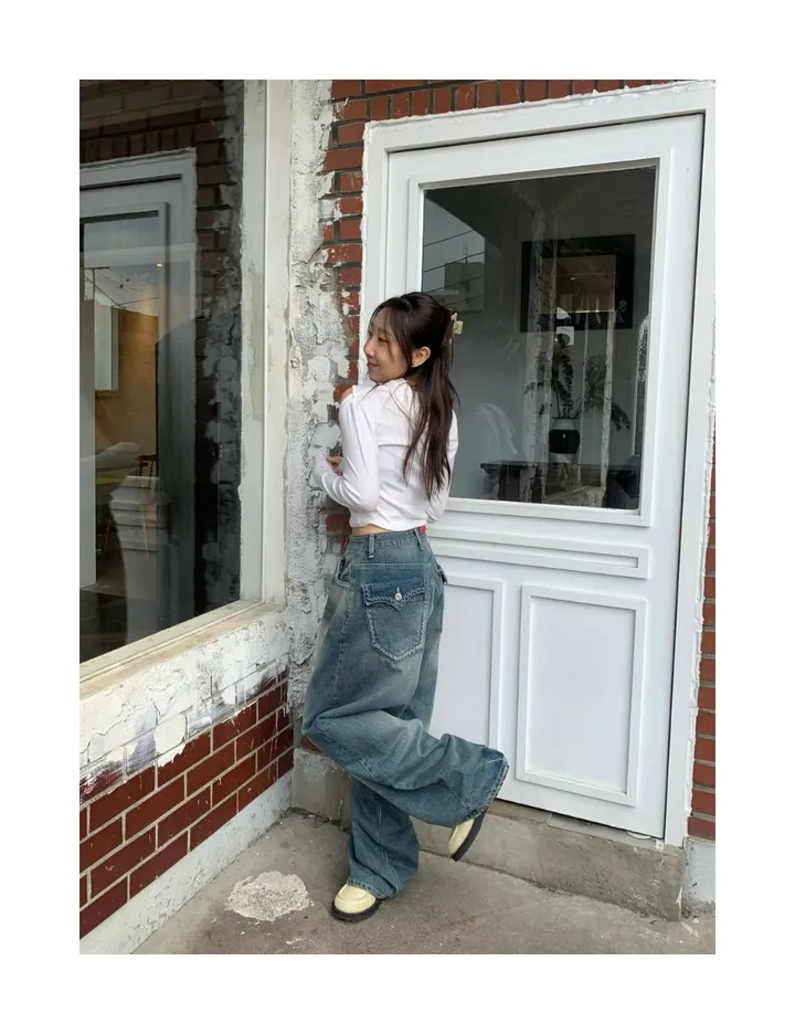 카리나 착용🔥코이 백 포켓 하이라이트 워싱 벌룬 보이핏 와이드 데님 롱 팬츠  ootj 상세 이미지 9