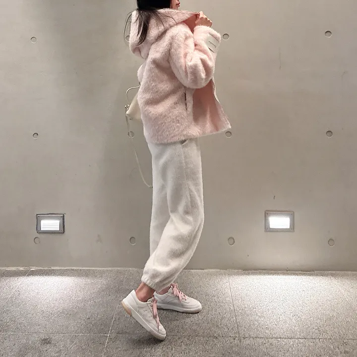 [러블리⛄/털빠짐X] 핑키 딸기우유 소프트 후드 퍼 뽀글이 앙고라 코트 집업 자켓 상세 이미지 30