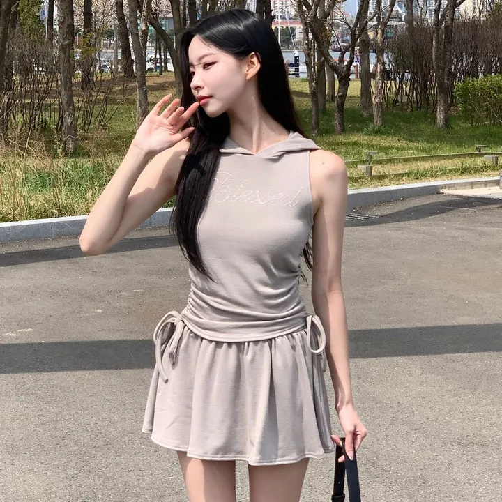 [유니크🖤] 미니 후드 세트 / 후드티 반팔티 투피스 치마바지 플레어 플리츠 레이어드 스커트 민소매 오프숄더 여름반팔 셔링 크롭티 크롭반팔 미니스커트 캉캉치마 캉캉스커트 블랙 상세 이미지 46