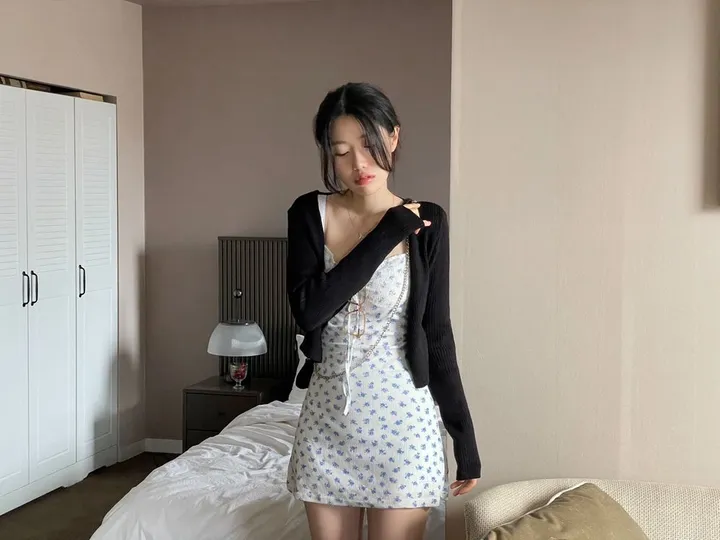 6color 웨인 여리핏 슬림 골지 브이넥 크롭 니트 가디건 6color 상세 이미지 43