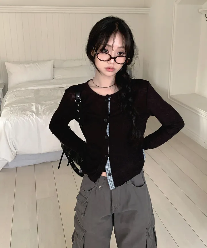 [봄가디건🌷] 띠네 슬럽 배색 체크 커프스 라운드 시스루 니트 가디건 봄 여름 가을 / 봄가디건 여름가디건 레이어드 봄아우터 체크셔츠 뮤잉 상세 이미지 5