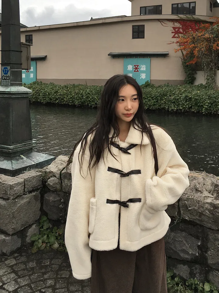 [왕따뜻🤎몽글몽글 *떡볶이코트* 양털 떡볶이자켓 겨울자켓 연말룩] 몽실양털떡볶이코트 상세 이미지 9