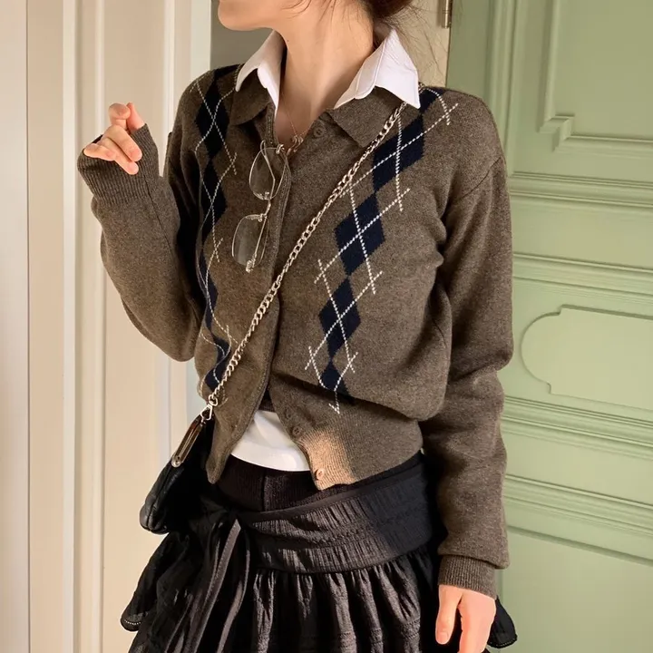 [캐시미어가디건ෆ잘록핏]르본 배색 아가일 패턴 잘록 시보리 카라넥 캐시미어 울니트 버튼 가디건 4color 상세 이미지 43