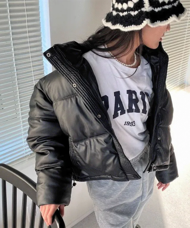 [세일 빠른출고/고퀄, 실물최고] 겨울신상 페이크 무광 레더 가죽 웰론 숏 크롭 패딩 아우터 하이넥 오퍼핏  자켓 힙걸