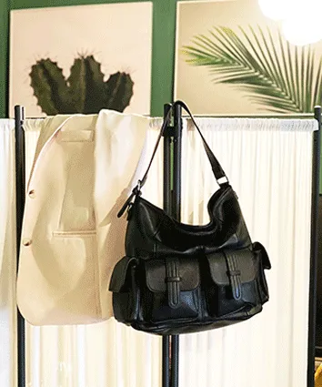 [노트북수납!/당일배송!] 4단포켓 소피레더 숄더 크로스백