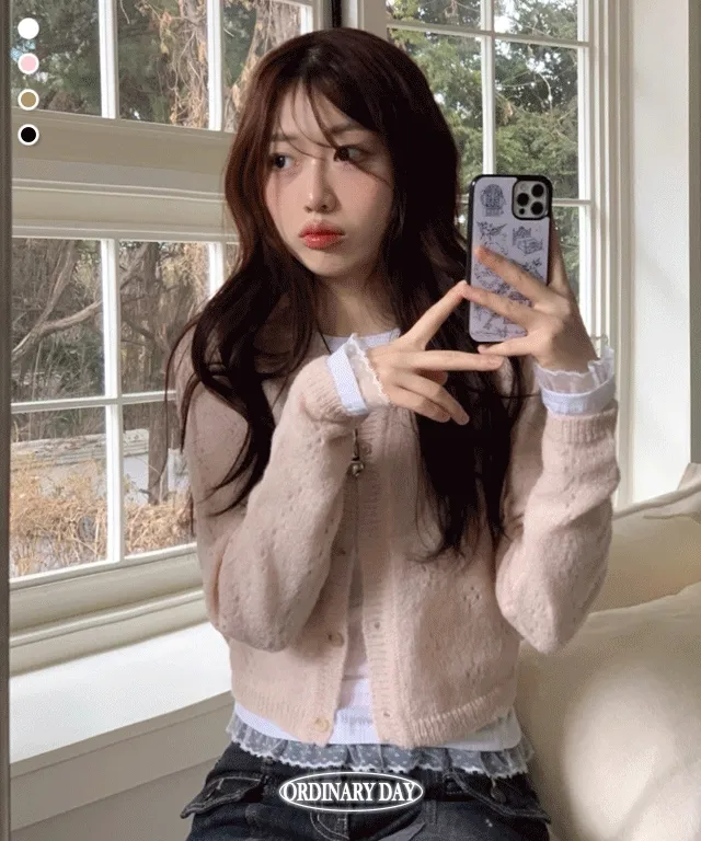 [벚꽃룩ෆ플라워펀칭]글로이 빈티지 러블리 여리핏 플라워 펀칭 버튼 물결 울니트 가디건 3color 상세 이미지 6