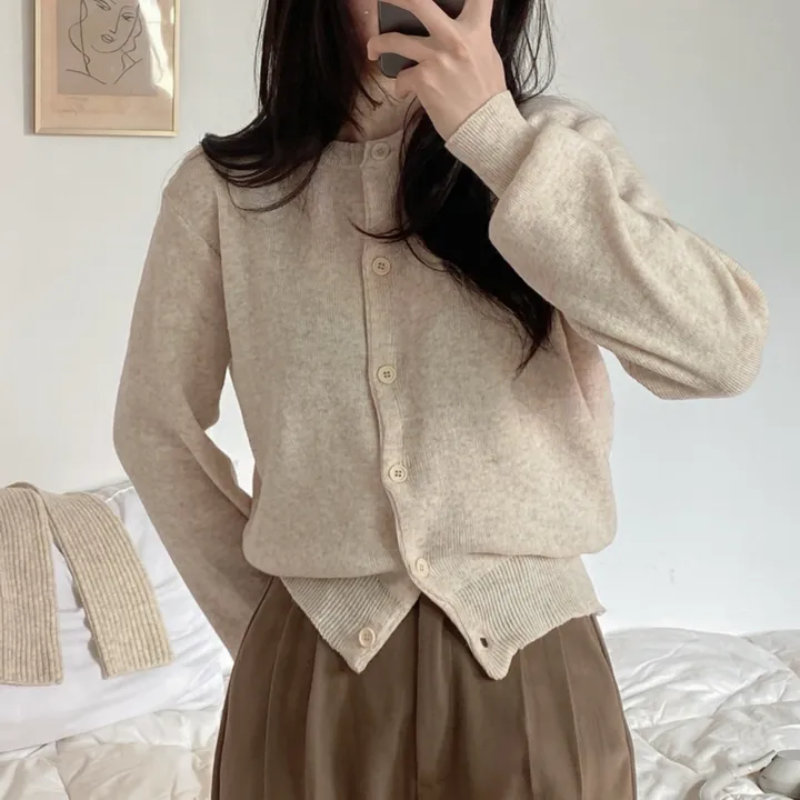 [데일리/인생핏] 라운드 무지 기본 긴팔 니트 가디건 상세 이미지 50