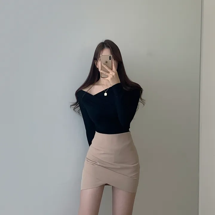 [🚀당일발송🚀]💗MADE💗 글램 촉촉 셔링 오프숄더 슬림 티셔츠 5color 상세 이미지 14