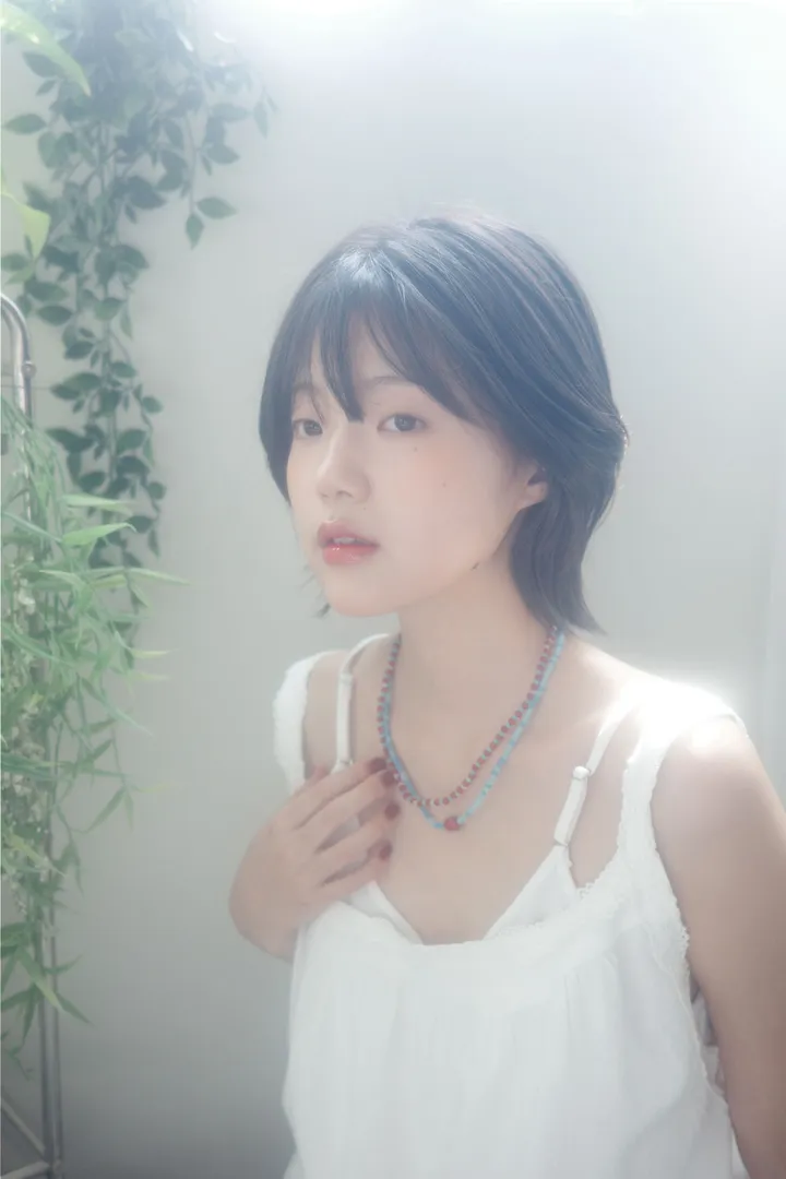 악세사리 모델 착용 이미지-S1L16
