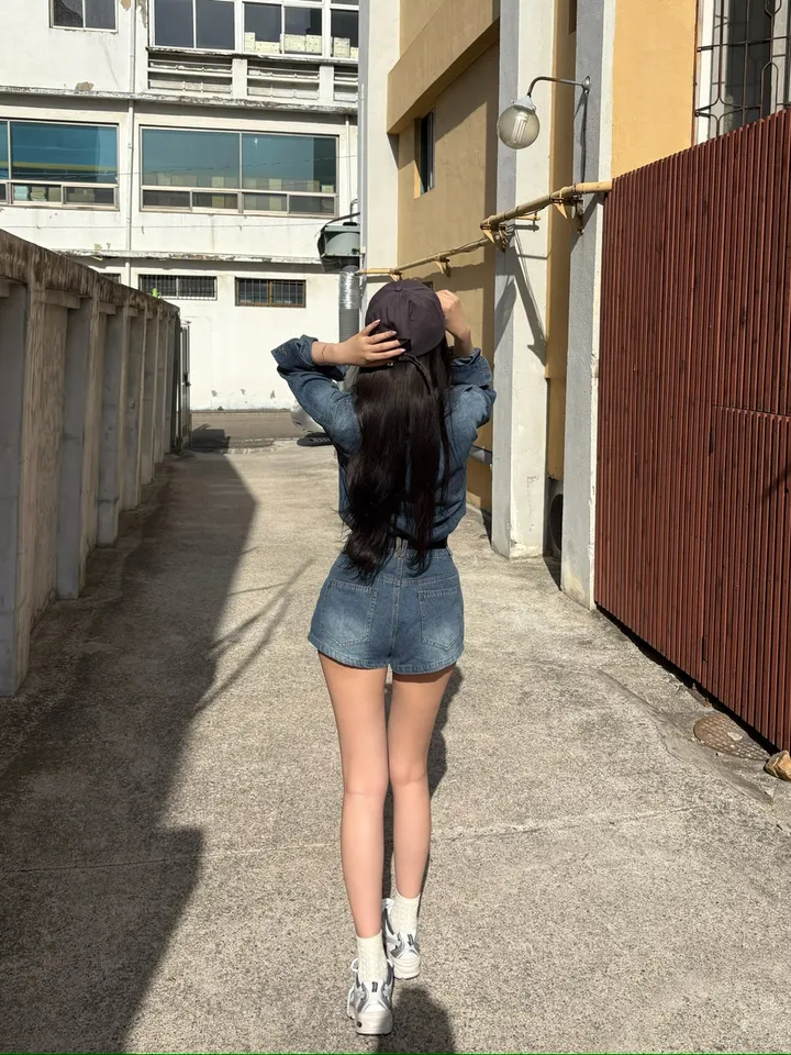 (벨트포함/S,M) 청청 루즈핏 데님 셔츠 + 데님 숏 반바지 벨트 팬츠 set 상세 이미지 7