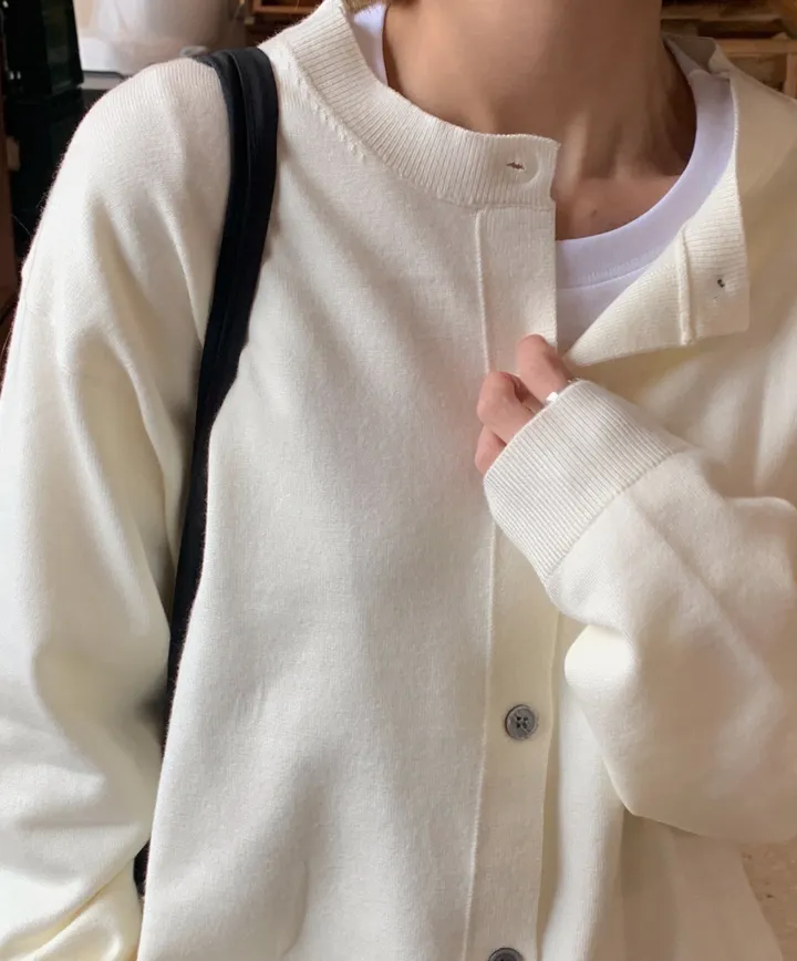 [활용도up!] (UNISEX) 소프트 에센셜 라운드 가디건 상세 이미지 22