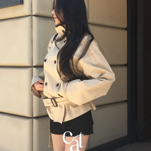 태연st [ 기획 : 실물보장 / 탄탄고퀄 ] 세르 하이넥 더블버튼 벨티드 아방핏 숏 트렌치코트