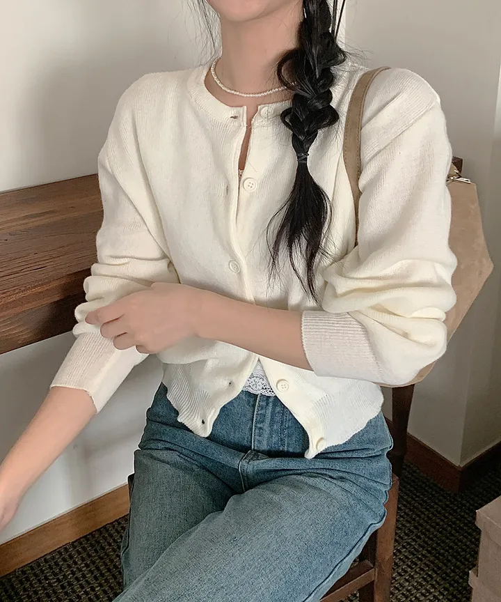 [데일리강추💗] 블러 라운드넥 가디건 봄 가을 / 출근룩 긴팔니트 봄가디건 가을가디건 하객룩 데일리룩 클래식블랑 상세 이미지 51