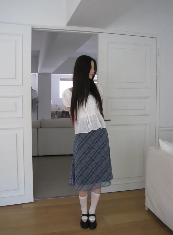 민소매 모델 착용 이미지-S1L32