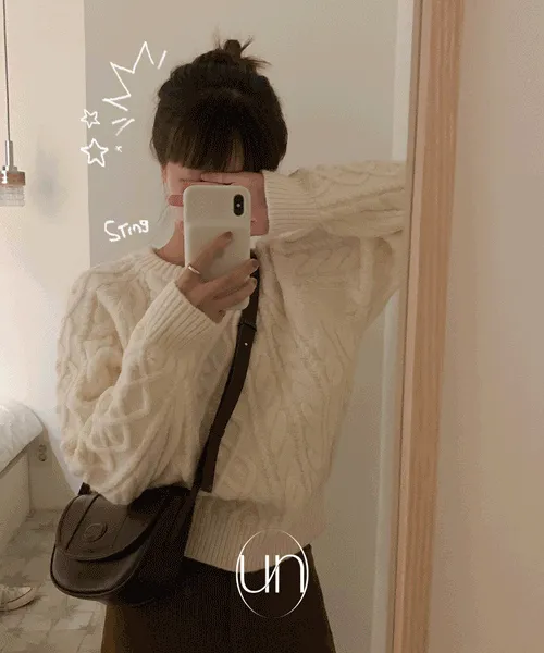 [카피주의/사이즈⛄] unusually sting twist knit (5color) 제작니트/긴팔니트/긴팔/꽈배기니트/케이블니트/오버핏니트/오버핏