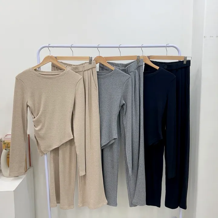 [글램핏/set]*핏보장* 봄신상 간절기까지 쭉~ 꼬임 언발 사선 슬림핏 핀턱 와이드팬츠 밴딩슬랙스 버튼 지퍼 하객룩 캐주얼  소재탄탄 꾸안꾸 데일리 멜팅 투피스 세트 3color 상세 이미지 1