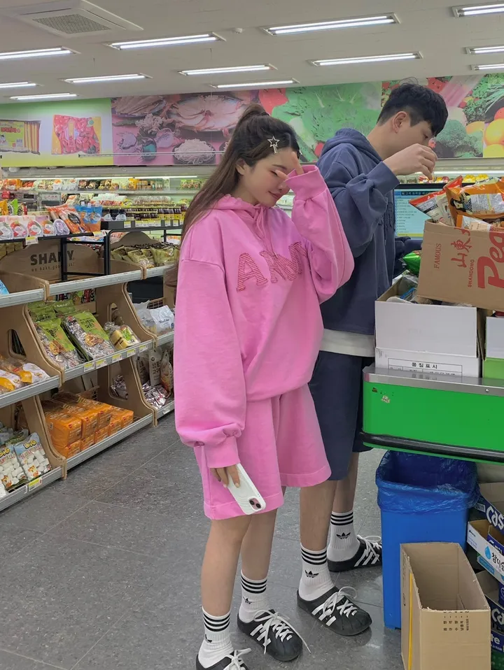 [세트가격🌠/남녀공용🧏‍♀️💕/도링룩단독💌] 피그먼트 아미 레터링 후드 밴딩 5부 반바지 커플 트레이닝세트 투피스 (3color) 상세 이미지 16