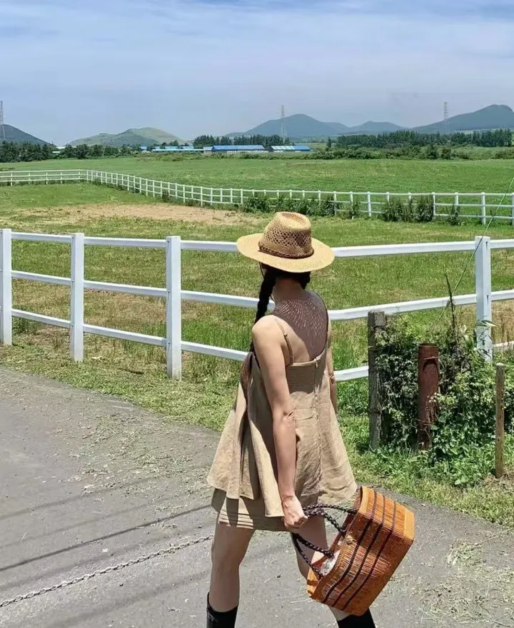썸머 무드 핀턱 슬리브리스 + 반바지 SET 여름 휴가룩 바캉스 라운지룩 데일리 캐주얼 상세 이미지 15