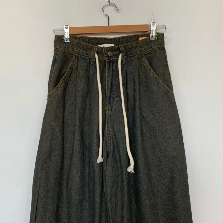 ⁎MADE [코디set/S~L] 치퍼 홀터 데님 크롭 뷔스티에 탑 나시 와이드 롱 생지 워싱 데님 청 팬츠 투피스 세트 <여행룩/힙/빈티지/인생샷!> 상세 이미지 42