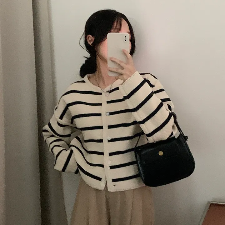 [데일리/꾸안꾸*.*] 파이 스트라이프 단가라 자켓 가디건 상세 이미지 20