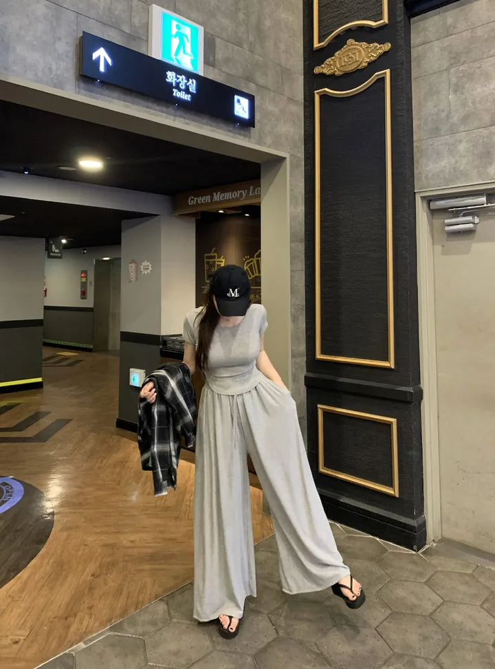 후리 훌 핀턱 와이드 트레이닝 팬츠 상세 이미지 21