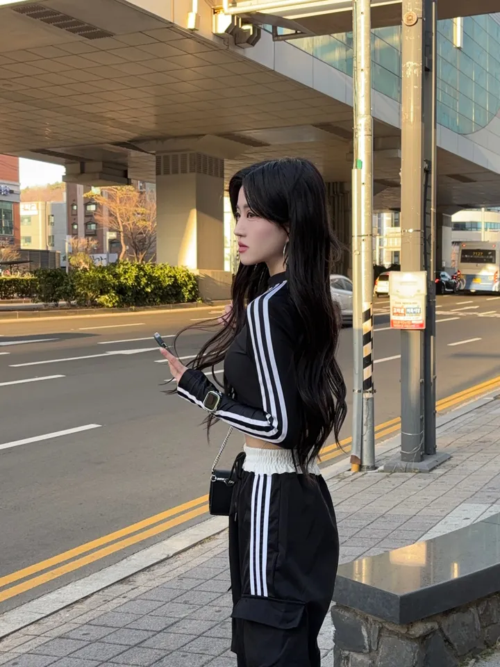 아디 삼선 배색 카고 팬츠 - pt 상세 이미지 17
