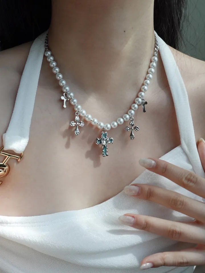 blue cross necklace | 블루 하트 십자가 진주 목걸이 상세 이미지 13