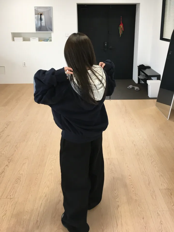(*주문폭주 입고지연*)(2 color) 체크 패치 투웨이 후드집업 상세 이미지 55