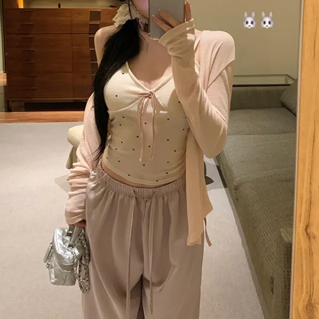 [여성스러움/청순SET] 도트 리본 크롭 나시 여리 긴팔 가디건 하이웨스트 트레이닝복 쓰리피스 세트 상세 이미지 12