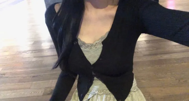 [국내제작/리뷰보장💕] 버니 브이넥 크롭 가디건 상세 이미지 24