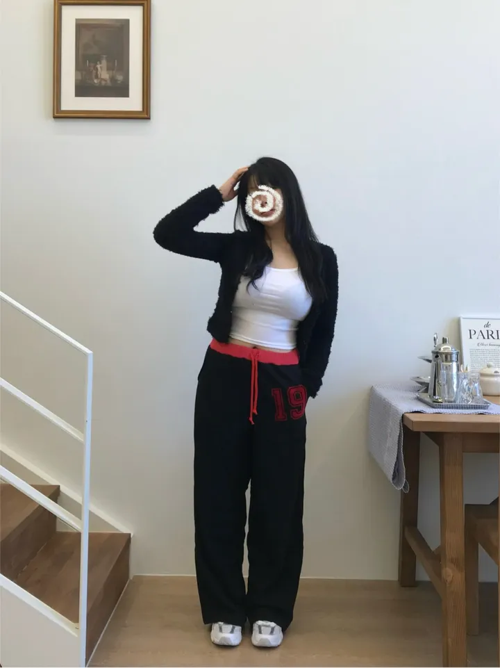*주문폭주/유사품주의* ⭑⋰˚나인틴 스타 와이드 트레이닝 팬츠 상세 이미지 4