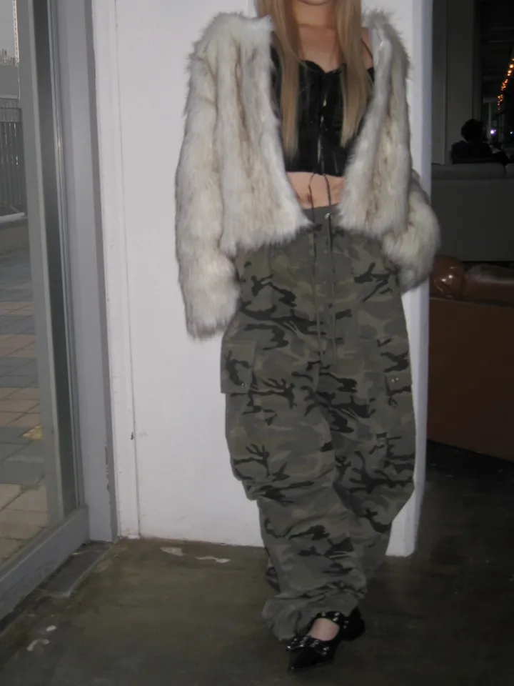 Crop Eco Fur Jacket [2color] 상세 이미지 5