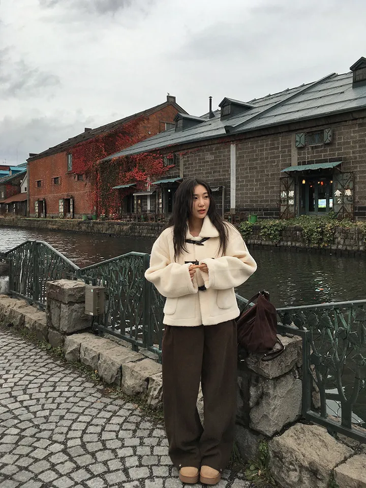 [왕따뜻🤎몽글몽글 *떡볶이코트* 양털 떡볶이자켓 겨울자켓 연말룩] 몽실양털떡볶이코트 상세 이미지 23
