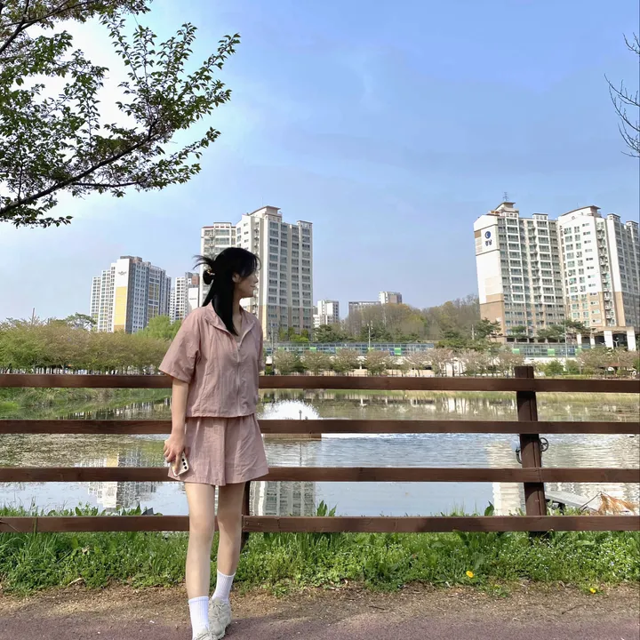 [바스락트레이닝set!/데일리4컬러] 여름 시원한 운동복 바스락 5부 트레이닝복 루즈핏 포켓 하이넥 바람막이 윈드브레이커 무지 스트링 밴딩 반바지 트레이닝 아노락 세트 셋업 상세 이미지 8