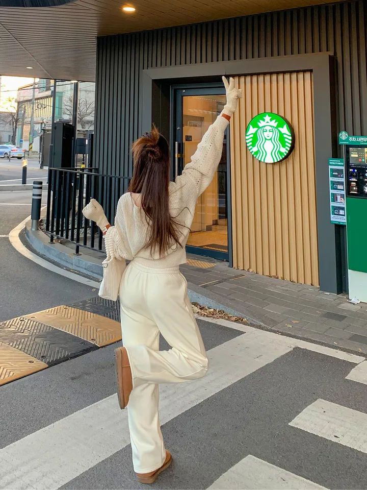 [완전강츄!!🧸한겨울까지쭉] 양털 뽀글이 롱 떡볶이 코트 더플 카라 오버핏 후리스 스웨이드 안감 부클 털 자켓 겨울 아우터 데일리 꾸안꾸 2COL 상세 이미지 53