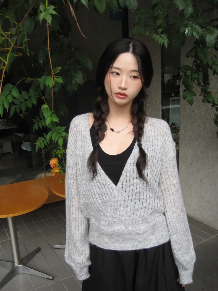 민소매 모델 착용 이미지-S1L17