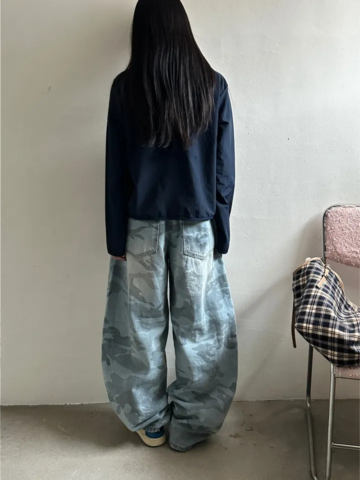 반바지 모델 착용 이미지-S1L70