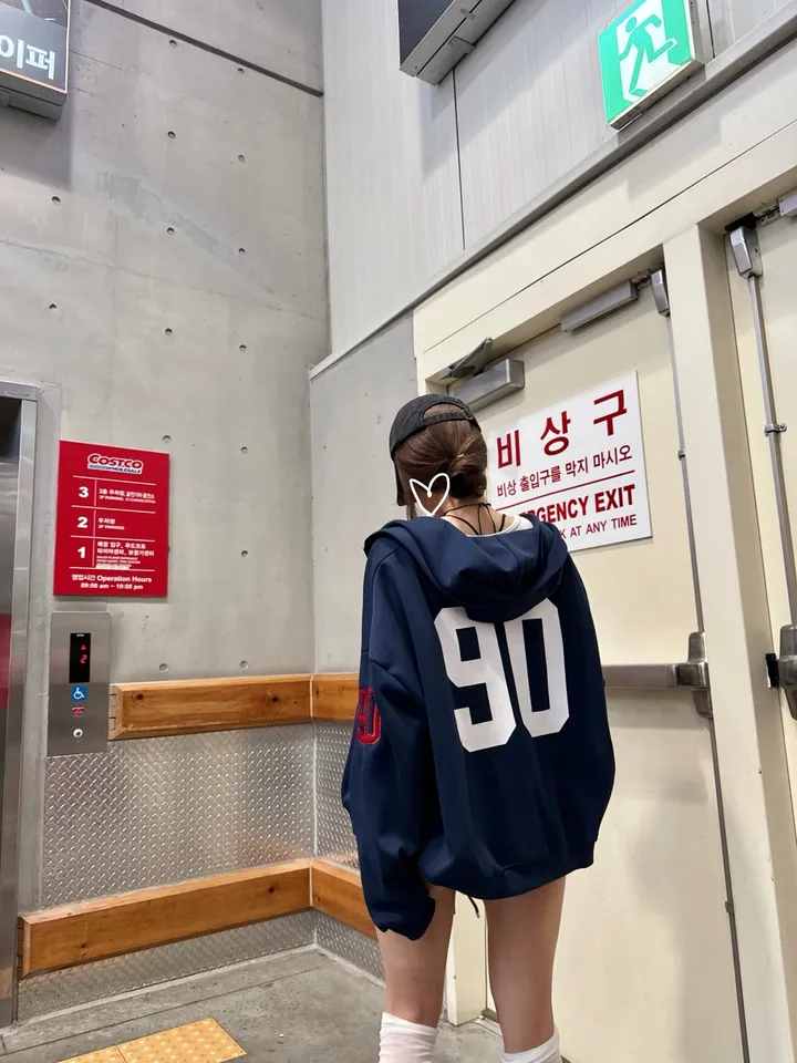 [원조핏!/핏보장] 90 프린팅 빈티지 오버핏 후드집업 상세 이미지 2