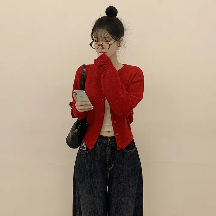 [허리잘록~뽀송따뜻💭] 부드러운 데일리 라운드 크롭 슬림 니트가디건 상세 이미지 13