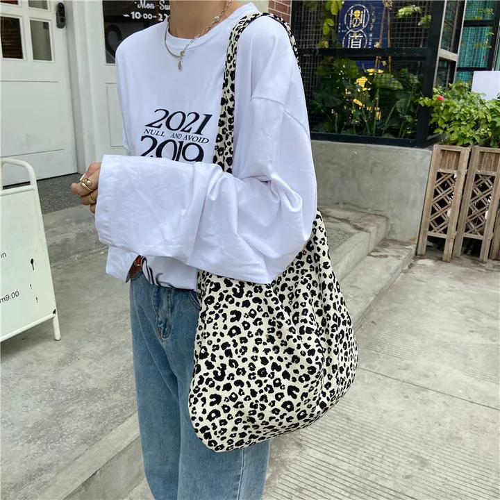 🥰당일출고✅ 에코백🎀 가벼운가방 데일리백 보조가방 산책가방 숄더백 시장가방 장바구니 쇼퍼백 비치백 대학생 캐주얼 빈티지 쇼핑백 대용량 숙녀용 레퍼드 크로스백2 상세 이미지 11