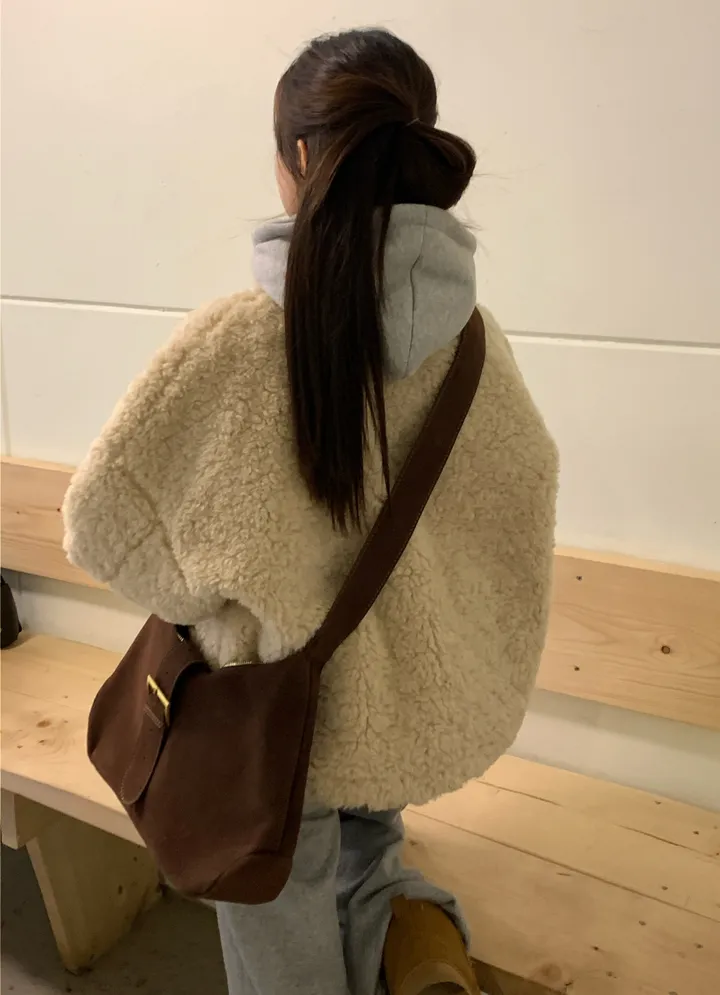 [최저가!/에이블리인기템*.*] 하이넥 터틀 뽀글이 퍼 자켓 겨울자켓 아우터 덤블 숏자켓 숏코트 플리스자켓 상세 이미지 24