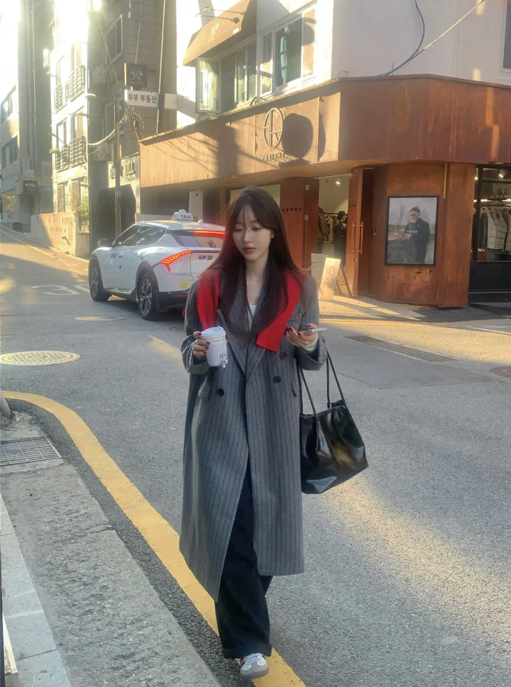[브랜드퀄/안감누빔] 브랜드 퀄리티 누빔 그레이 스트라이프 롱코트 루즈핏코트 더블코트 겨울코트 스트라이프코트 상세 이미지 15