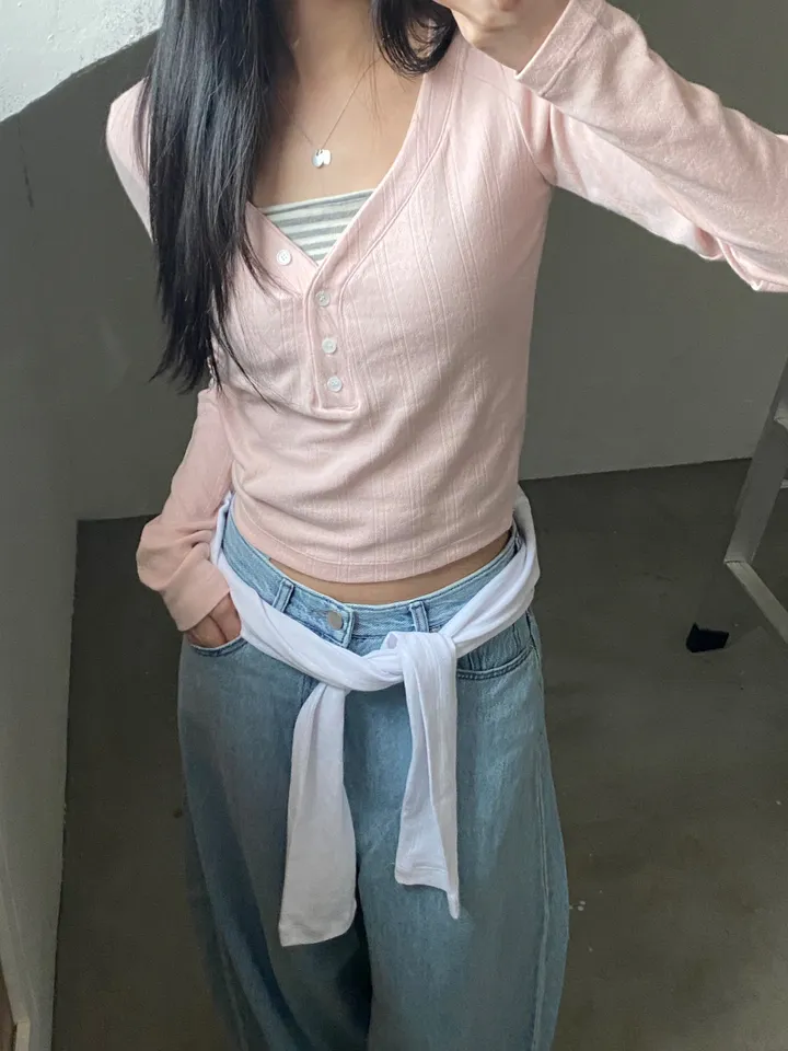민소매 모델 착용 이미지-S1L58