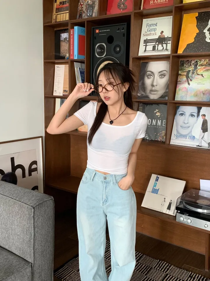 당일발송🔥메르디 브이넥 긴팔 니트 가디건 노랑 레드 화이트 블랙 봄 여름 가을  루즈핏 상세 이미지 16